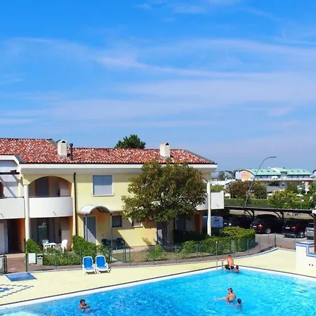 Daire Cozy Ground-floor With Garden And Pool *