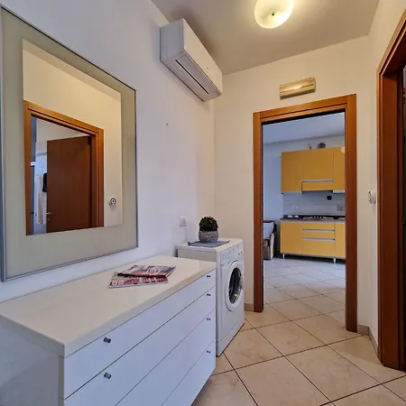 Appartement Cozy Ground-floor With Garden And Pool Bibione